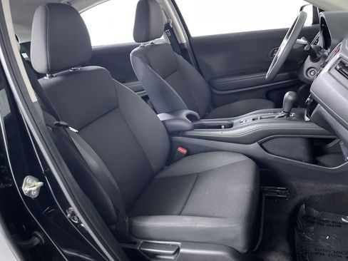 Used 2021 Honda HR-V LX image 22