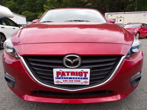 Used 2014 MAZDA MAZDA3 i Touring w/ Technology Package FWD image 2
