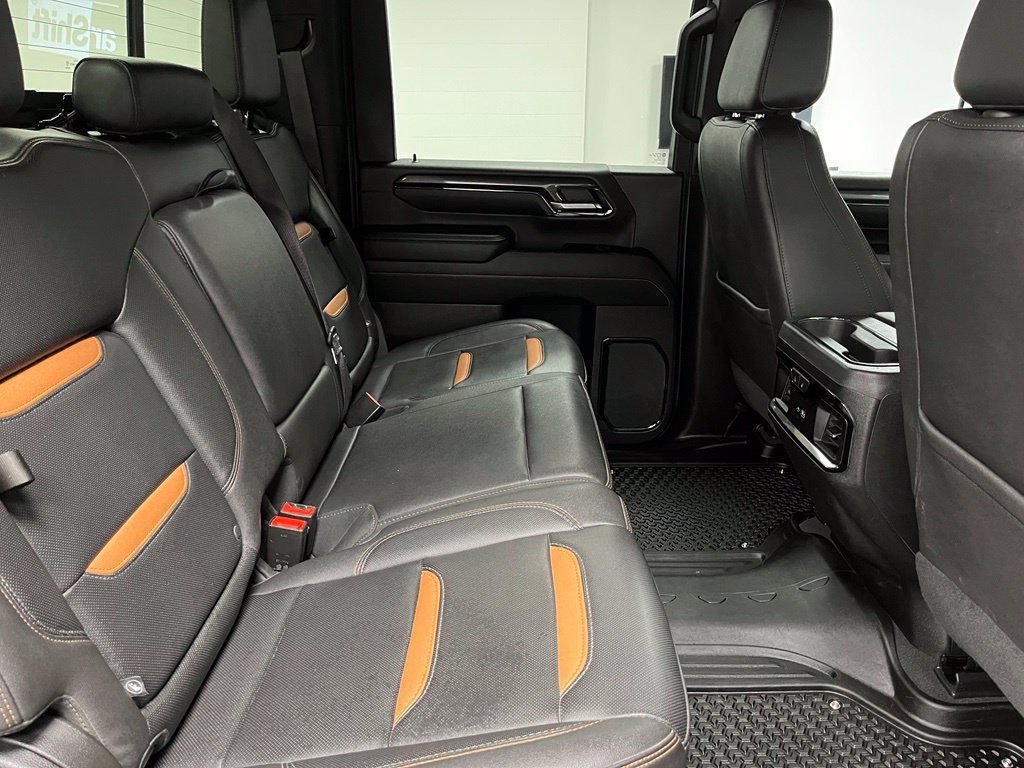 Used 2024 GMC Sierra 2500 AT4 w/ AT4 Preferred Package AWD/4WD image 51