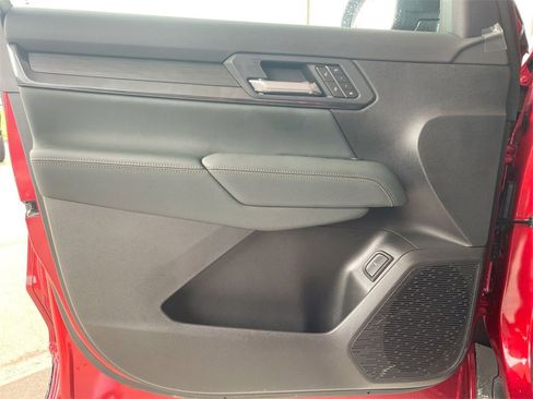 New 2026 GMC Terrain AT4 w/ Convenience Package III image 23