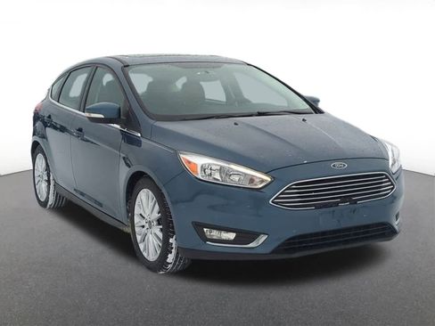 Used 2018 Ford Focus Titanium image 8