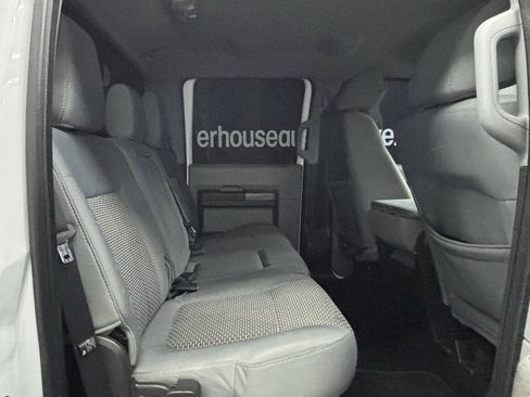 Used 2011 Ford F250 XLT w/ XLT Interior Pkg AWD/4WD image 29