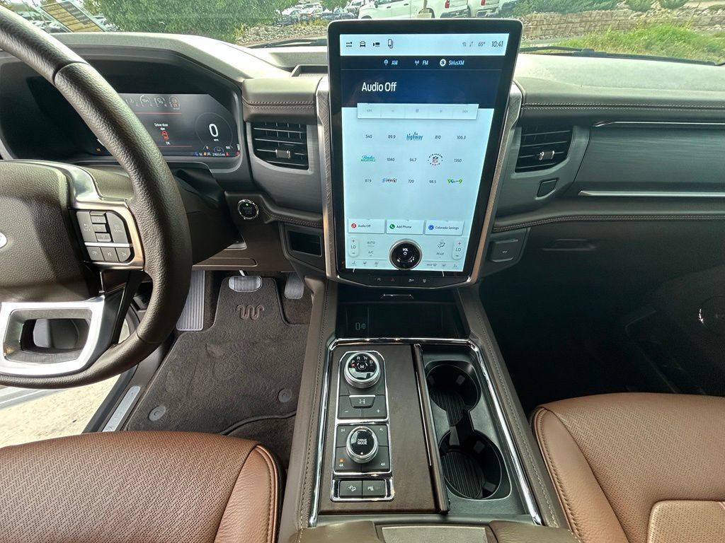 Used 2024 Ford Expedition King Ranch AWD/4WD image 19