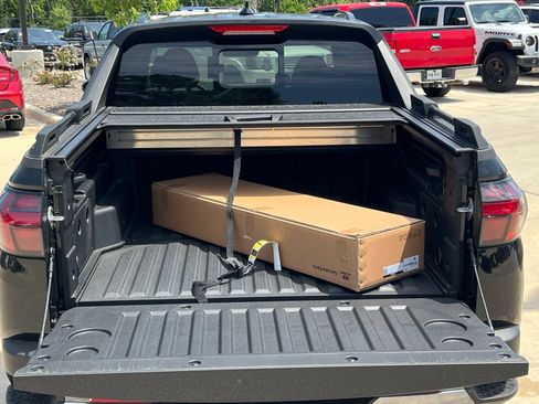 New 2025 Hyundai Santa Cruz Limited image 15