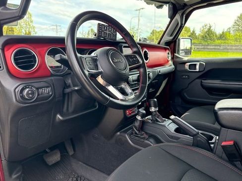 Used 2021 Jeep Gladiator Rubicon AWD/4WD image 18