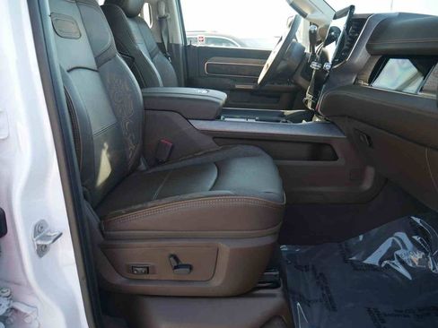 New 2026 RAM 2500 Limited image 29