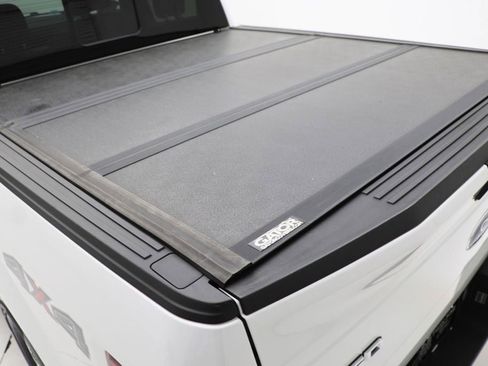 Used 2015 Ford F150 XLT w/ Equipment Group 302A Luxury image 12