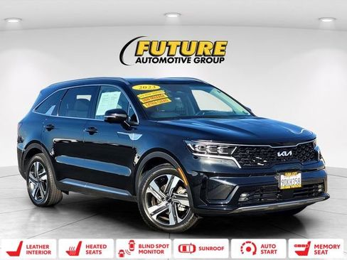 Used 2023 Kia Sorento SX Prestige w/ Panoramic Sunroof Package image 1