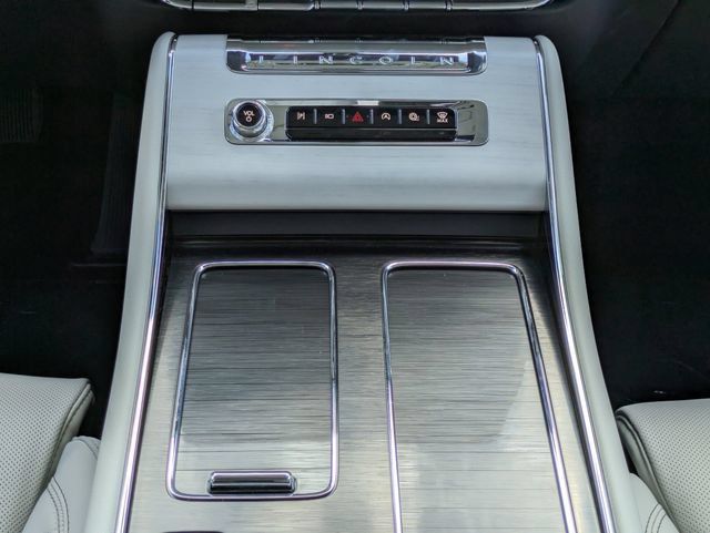 New 2026 Lincoln Aviator Reserve AWD/4WD image 19