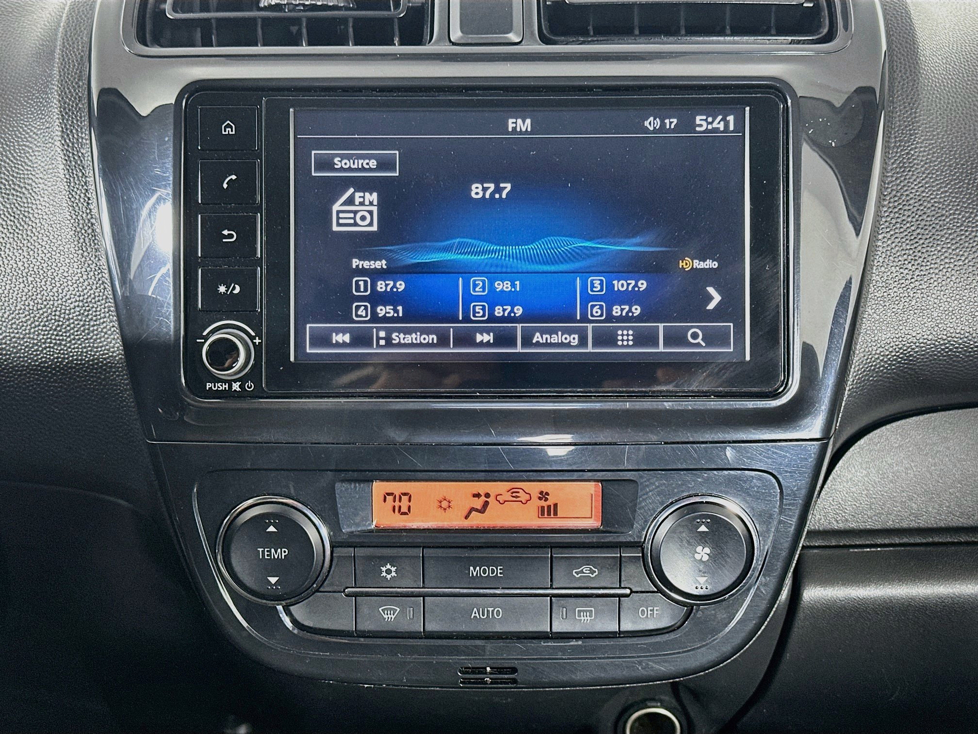 Used 2024 Mitsubishi Mirage ES FWD image 17
