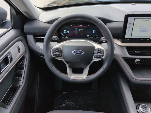 New 2026 Ford Explorer Active image 16