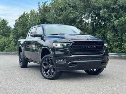Used 2020 RAM 1500 Limited w/ Black Appearance Package