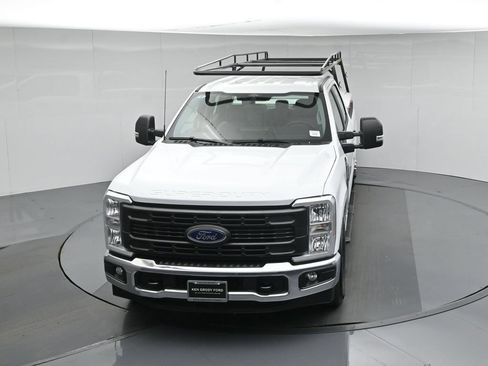 New 2026 Ford F350 XL w/ XL Chrome Package RWD image 42