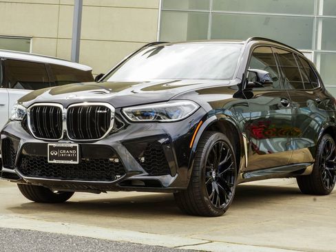 Used 2022 BMW X5 M w/ Executive Package AWD/4WD image 8