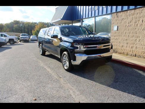 Used 2021 Chevrolet Silverado 1500 LT w/ Z71 Off-Road Package image 1