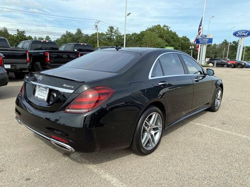 Used 2019 Mercedes-Benz S 560 4MATIC Sedan image 3