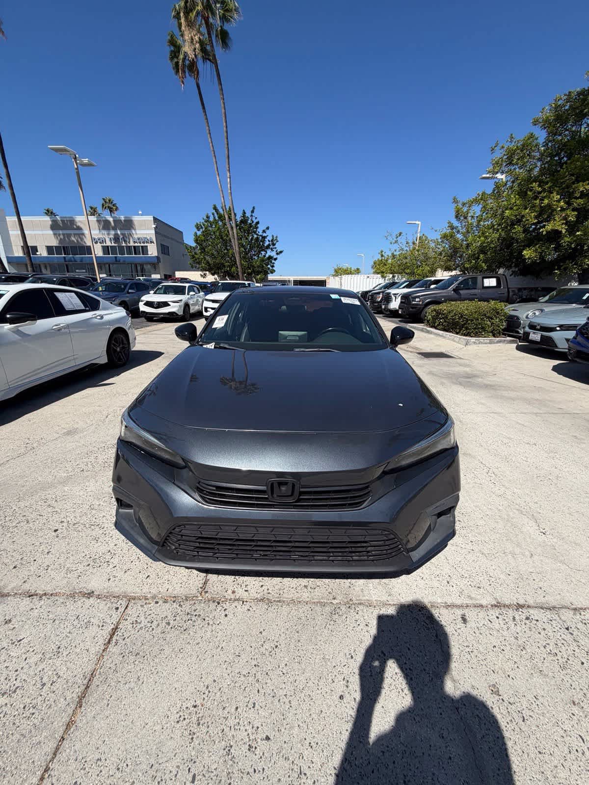 Used 2022 Honda Civic Sport image 2