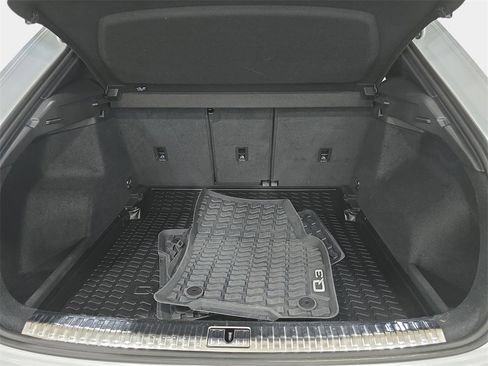 Used 2023 Audi Q3 2.0T Premium Plus w/ Premium Plus Package image 29