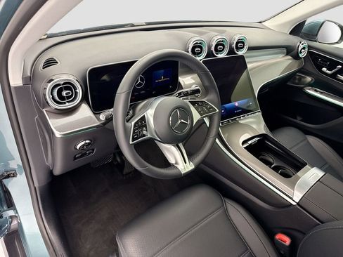 Certified 2026 Mercedes-Benz GLC 300 4MATIC image 9