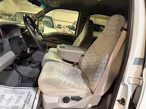 Used 2000 Ford F350 XLT AWD/4WD image 18