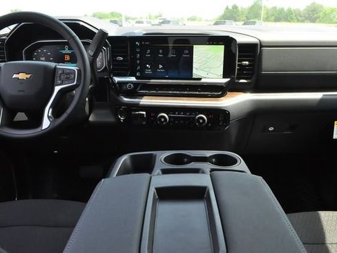 New 2026 Chevrolet Silverado 1500 LT AWD/4WD image 13