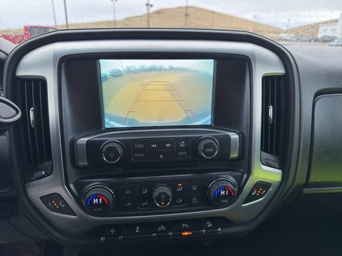 Used 2018 GMC Sierra 2500 SLE image 18