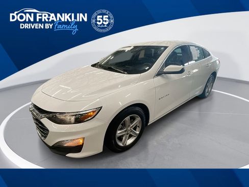 Used 2024 Chevrolet Malibu LS image 1