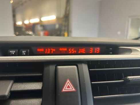 Used 2011 Toyota 4Runner SR5 image 16