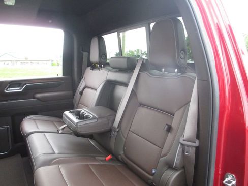 Used 2024 GMC Sierra 2500 Denali w/ Denali Reserve Package AWD/4WD image 26