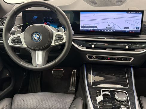 Certified 2025 BMW X5 xDrive50e w/ M Sport Package AWD/4WD image 27
