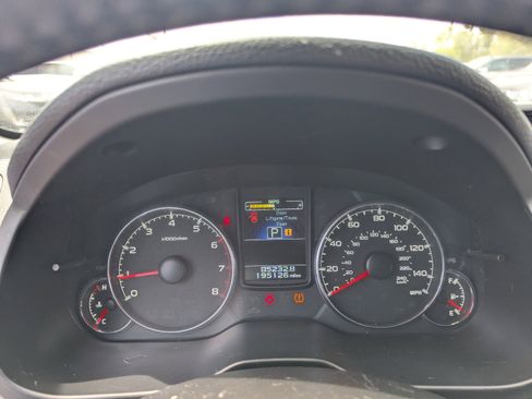 Used 2014 Subaru Outback 2.5i Limited AWD/4WD image 29