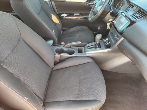 Used 2019 Nissan Sentra S FWD image 18