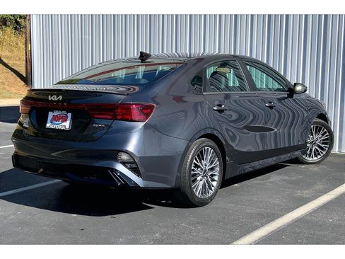 Used 2024 Kia Forte GT-Line w/ GT-Line Premium Package FWD image 11
