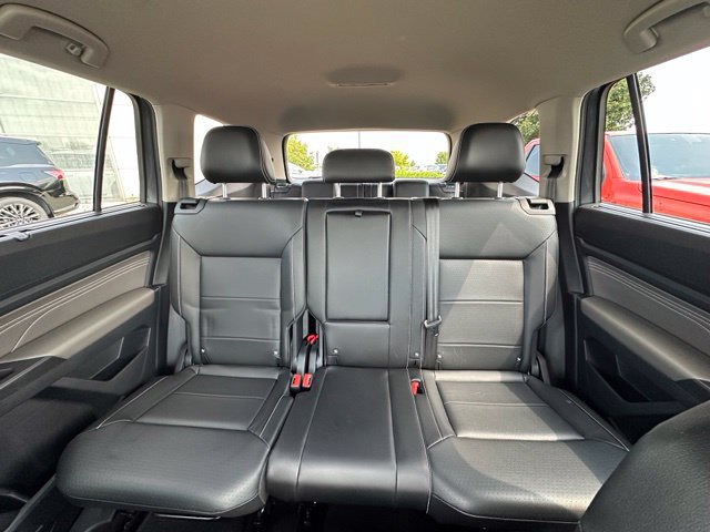 Used 2022 Volkswagen Atlas SE AWD/4WD image 32