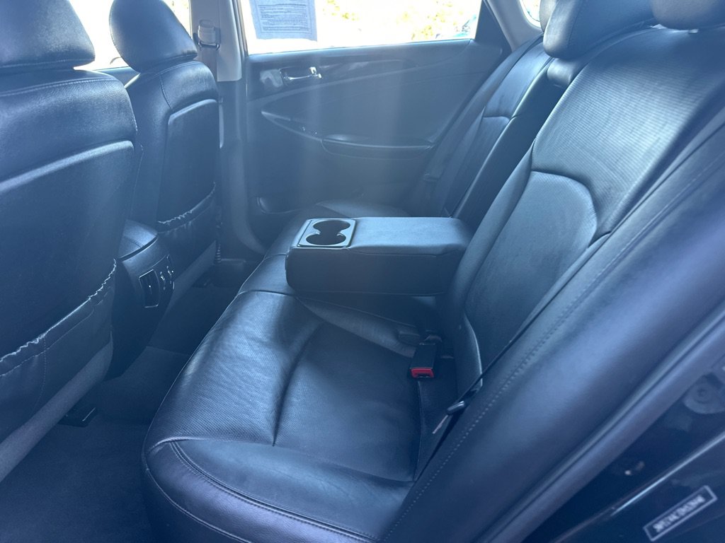 Used 2013 Hyundai Sonata Limited FWD image 17