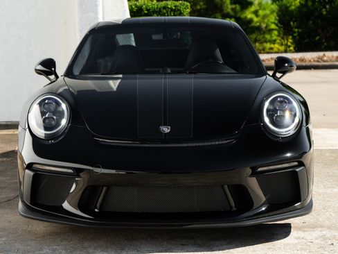 Used 2018 Porsche 911 GT3 RWD image 13