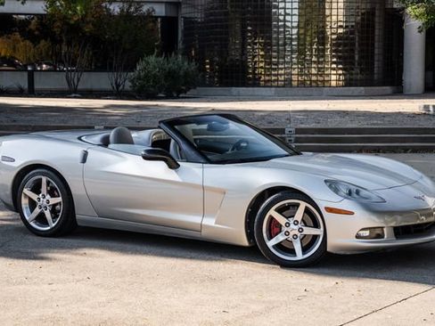 Used 2006 Chevrolet Corvette Convertible w/ Preferred Equipment Group image 30