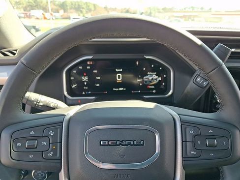 New 2026 GMC Sierra 2500 Denali w/ Denali Reserve Package image 16