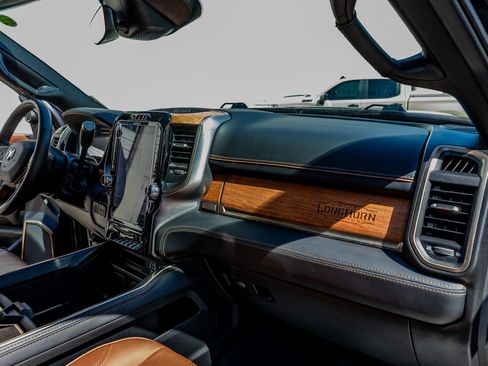 Used 2024 RAM 2500 Limited w/ Safety Group image 18