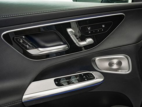 New 2026 Mercedes-Benz GLC 300 4MATIC image 26