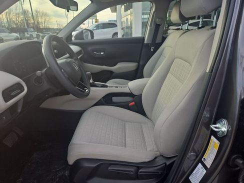New 2026 Honda HR-V LX image 9