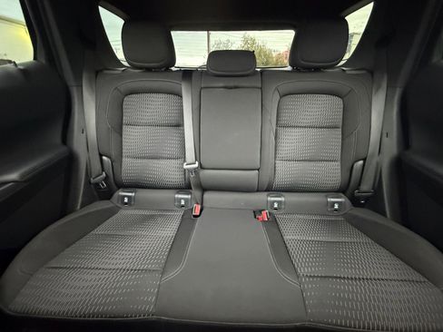 Used 2025 Chevrolet Equinox LT image 37