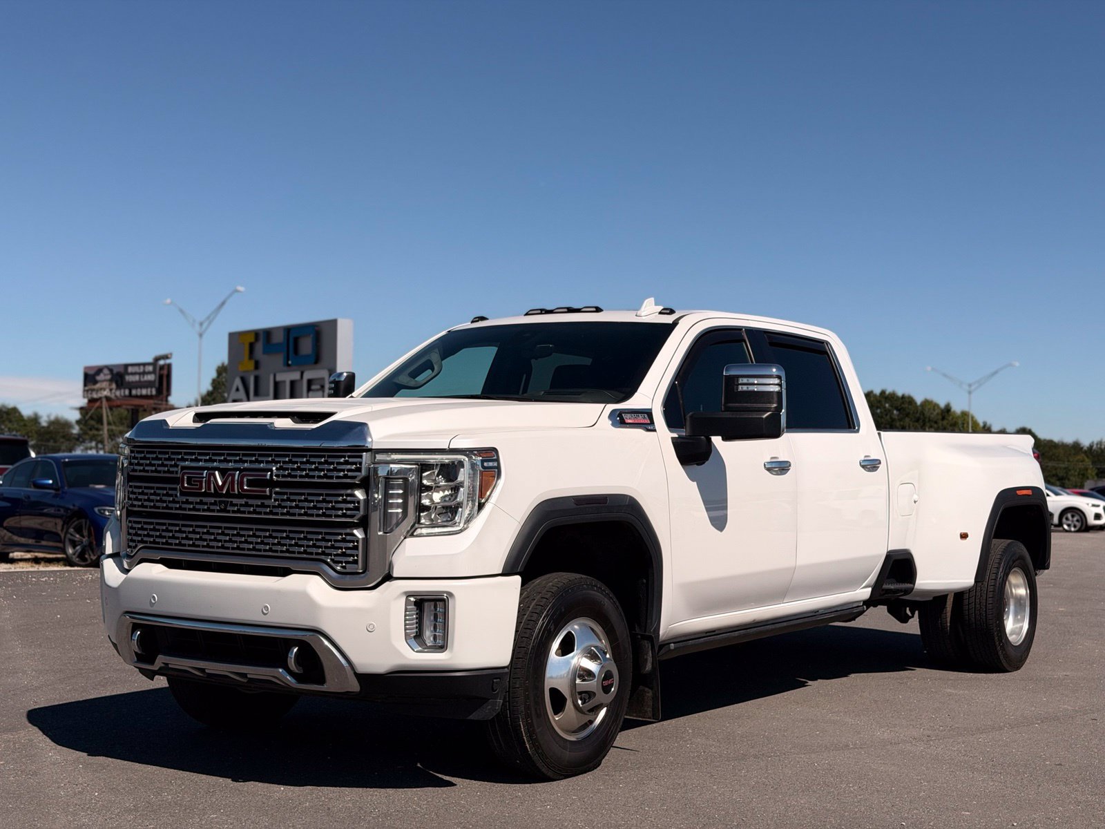 Used 2021 GMC Sierra 3500 Denali w/ Denali Ultimate Package AWD/4WD image 5