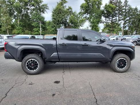 Used 2026 Toyota Tacoma TRD Off-Road w/ TRD Off Road Premium Package AWD/4WD image 8