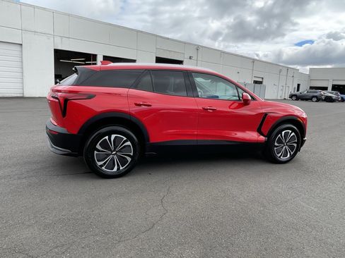 Used 2024 Chevrolet Blazer EV LT AWD/4WD image 6