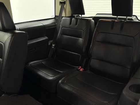 Used 2019 Ford Flex Limited image 25