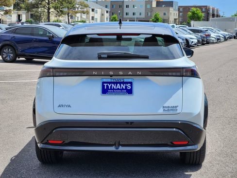 Used 2025 Nissan Ariya AWD image 6