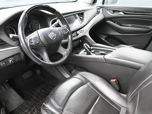 Used 2019 Buick Enclave Avenir w/ Avenir Technology Package image 10