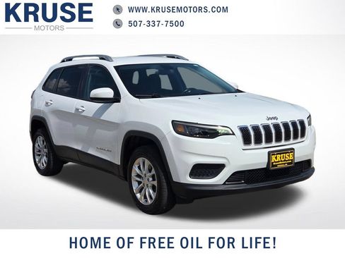 Used 2020 Jeep Cherokee Latitude w/ Cold Weather Group AWD/4WD image 1