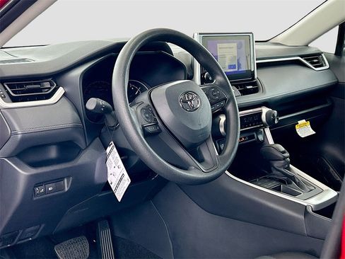 New 2025 Toyota RAV4 XLE image 7